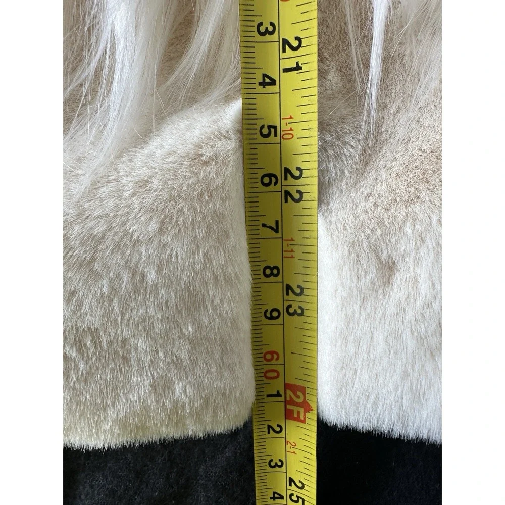 THML Cream Faux Fur Vest, Size Small NWT‎
